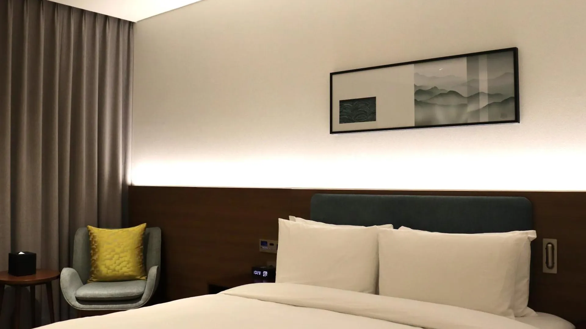 Отель Hilton Garden Inn Seoul Gangnam