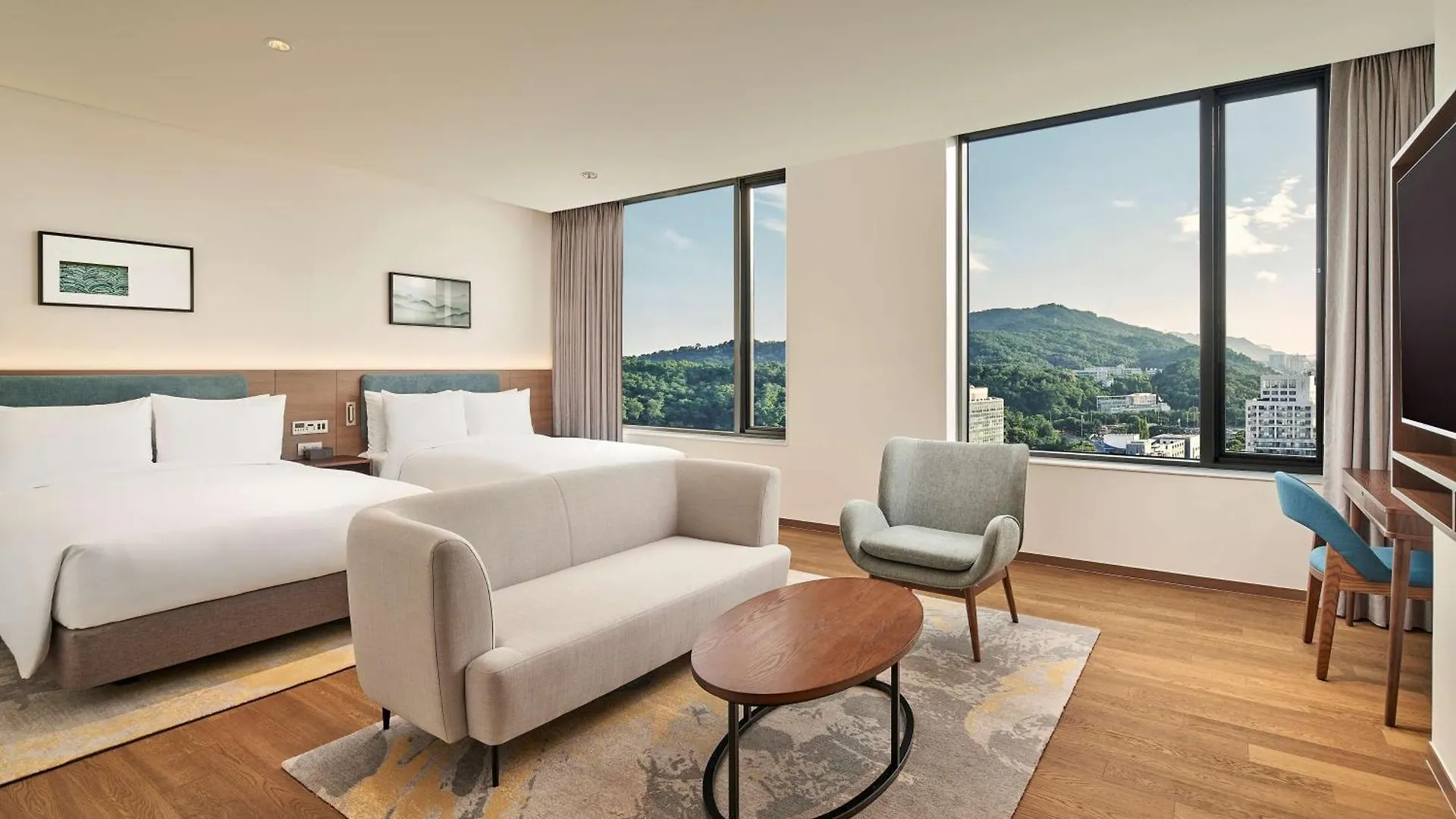 Отель Hilton Garden Inn Seoul Gangnam